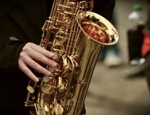 image saxophone